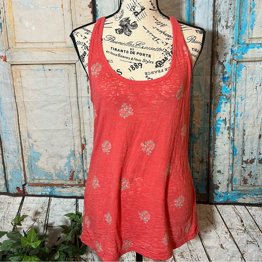 ⭐️3 for $11⭐️ 5 for $15⭐️ Womens sleeveless top from Maurices